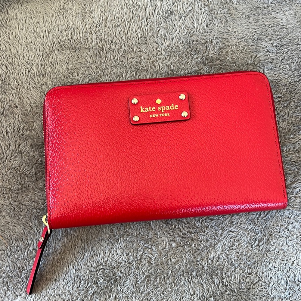 Kate Spade travel wallet